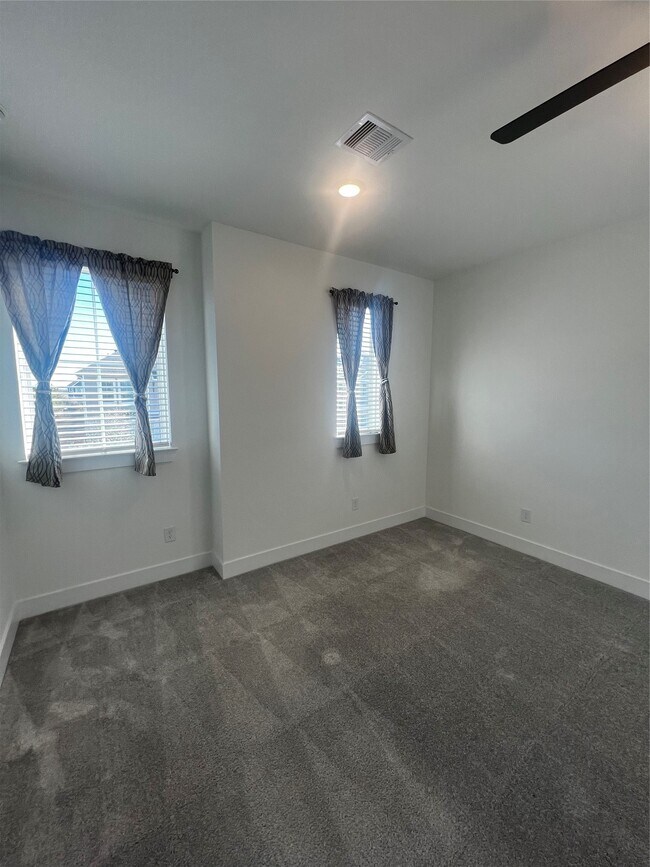 Building Photo - 7743 Swooping Swallow Ln