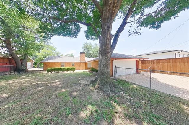 Building Photo - 3240 Springwood Ln