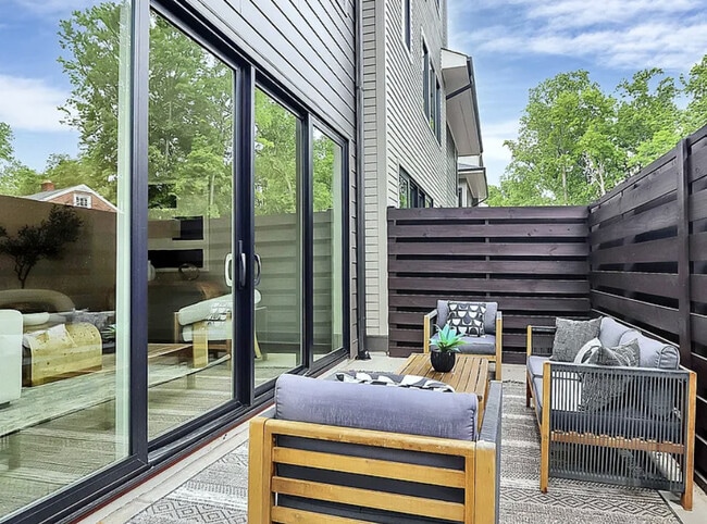 Building Photo - Arnold Drive