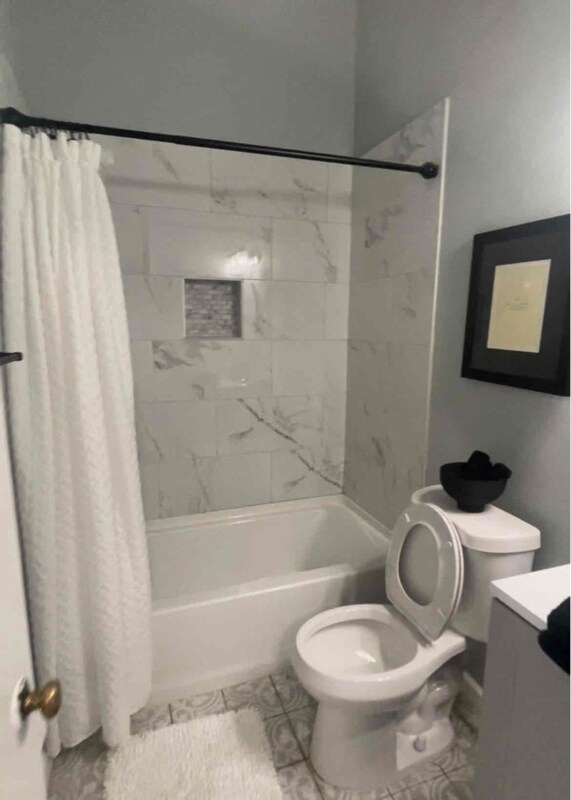 Building Photo - 1019 W Baltimore St