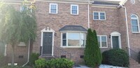 Building Photo - 481 Bramblewood Ln