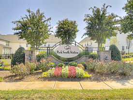 Building Photo - 5907 Carrollton Ln