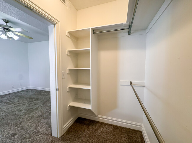 Building Photo - 248 S 550 W