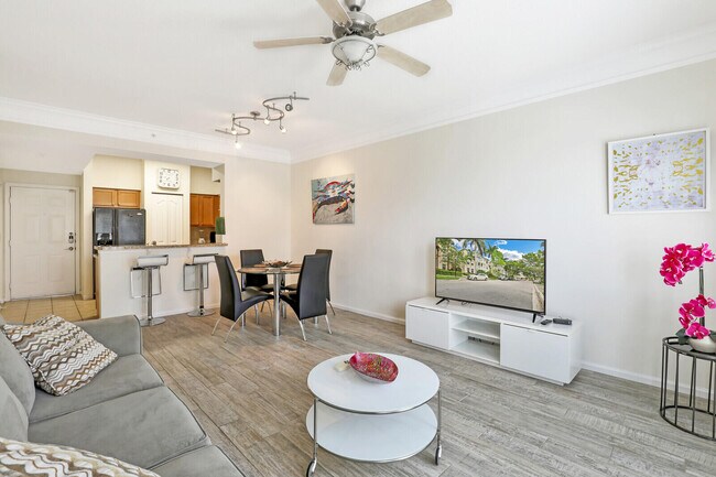 Building Photo - 276 Murcia Dr
