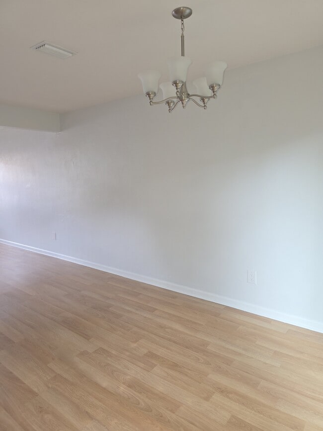 Building Photo - 1441 Canadian Ct