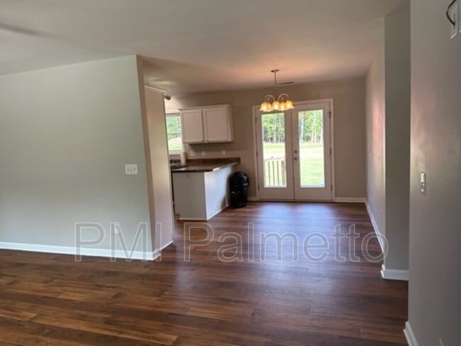 Building Photo - 753 Murray Lindler Rd