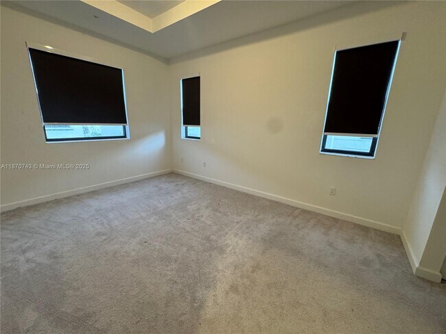 Building Photo - 267 SW 159th Dr