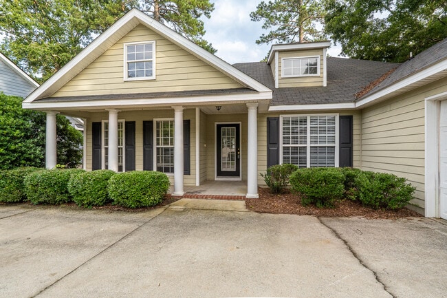 Building Photo - 391 Sandleton Way