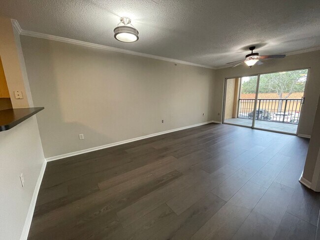 Building Photo - ANNUAL RENTAL - 1 BED / 1 BATH THE SANCTUARY AT IMPERIAL RIVER