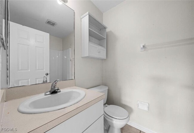 Building Photo - 1241 Bacon Ave