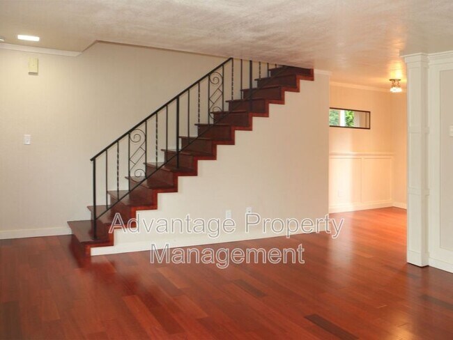 Building Photo - 1250 NW 23rd St