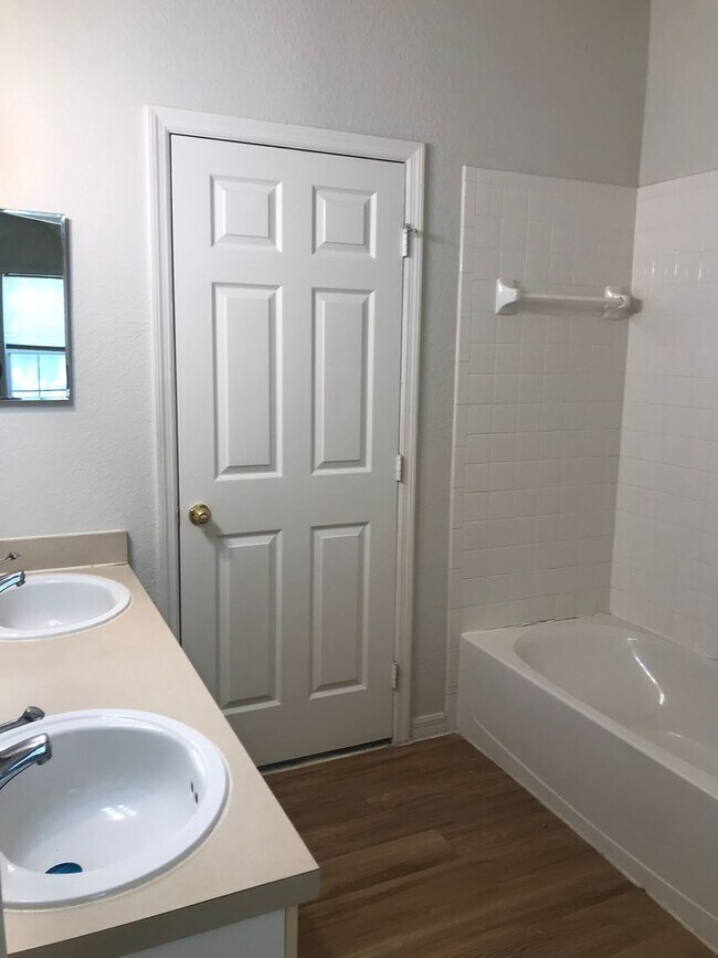 Building Photo - 3757CR#2532(70)