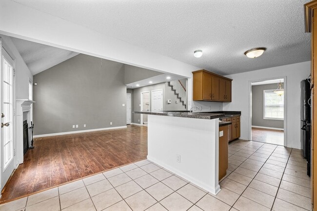 Building Photo - 3838 Aly Sheba Dr