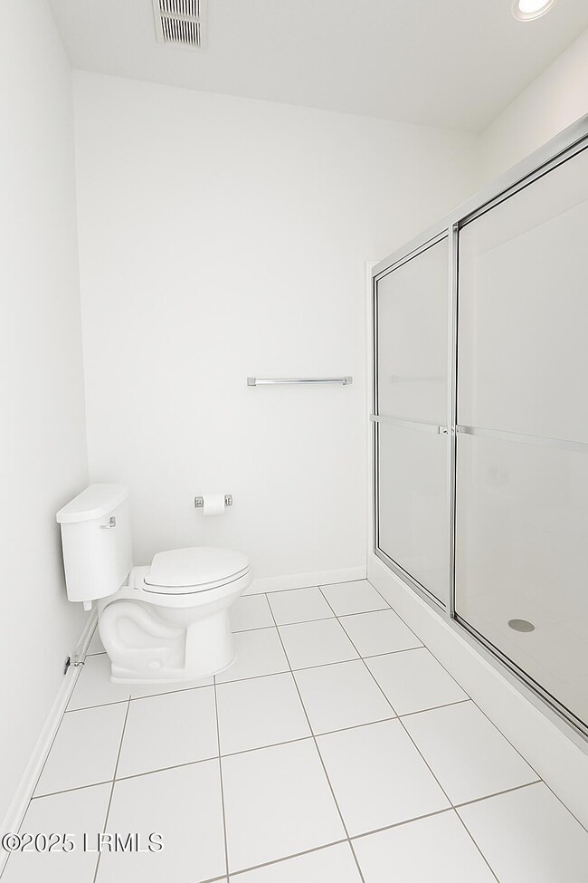 Building Photo - 1 Pomegranate Ln