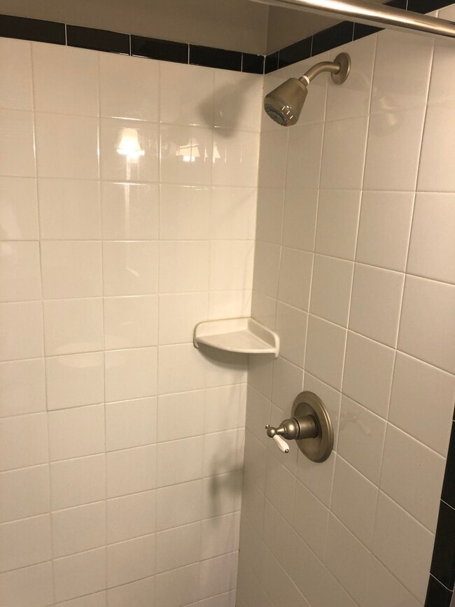 Building Photo - The View From Mt. Pleasant!