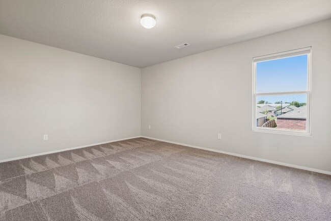 Building Photo - New Home Waiting For You!