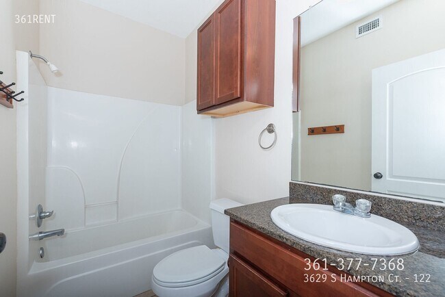 Building Photo - 3629 S Hampton Ct