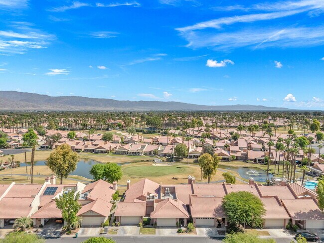 Building Photo - 42654 Sand Dune Dr