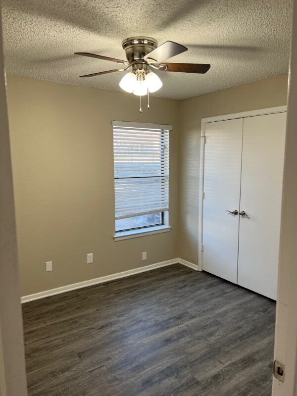 Building Photo - 3012 Sappington Pl