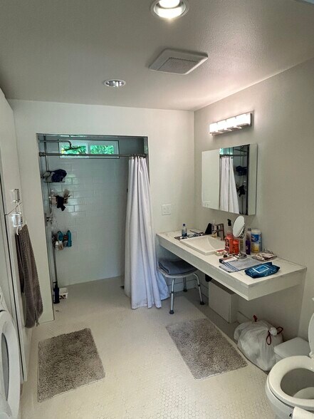 Bathroom - 18650 Stafford Rd