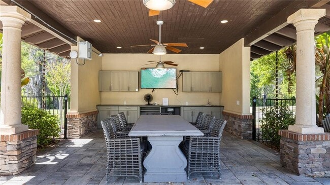 Building Photo - 5054 San Martino Dr