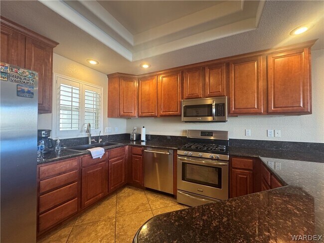 Building Photo - 211 Moser Ave