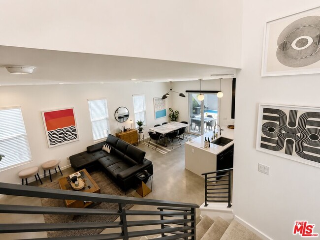 Building Photo - 2693 Paragon Loop