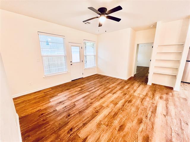 Building Photo - 2901 S Scullin Ave