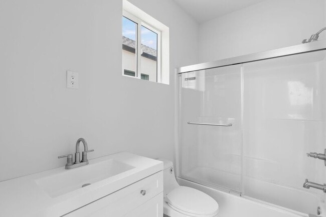 Building Photo - 3518 Oak Glen Ln