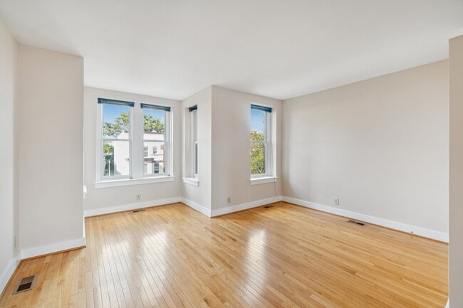 Building Photo - 1340 T St NW