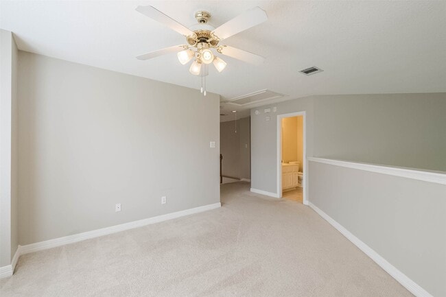 Building Photo - 5911 Brook Bend Dr