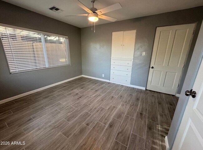 Building Photo - 68 S Ashland