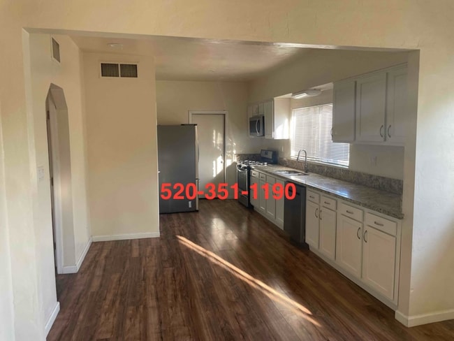 Building Photo - 1234 N 4th Ave