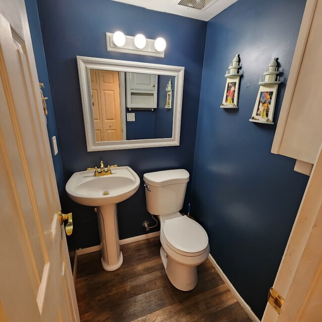 Building Photo - 1108 Riverboat Ct