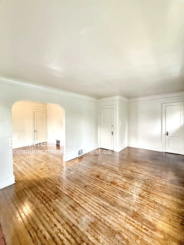 Building Photo - 12021 Stoepel St