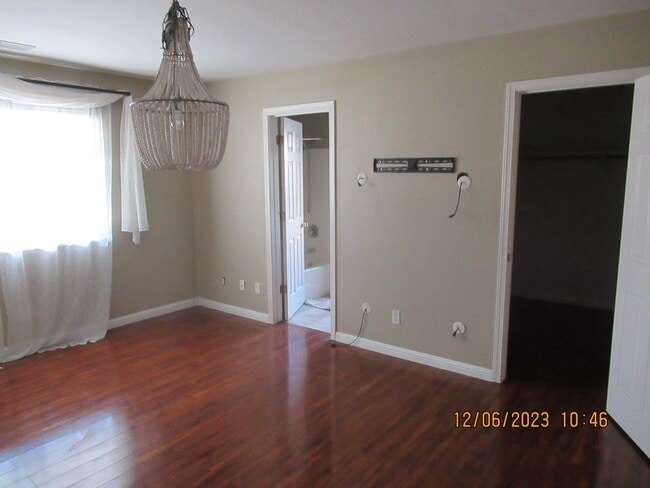 Building Photo - 1244 Holt Ave