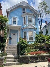 Building Photo - 4 Woodbine St