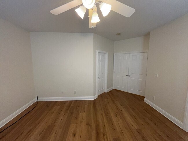 Building Photo - 6043 Eganridge Ct