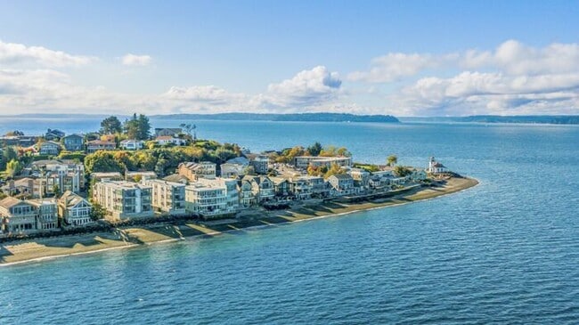 Building Photo - Stunning ALKI WATERFRONT Condo Overlooking Majestic Puget Sound!