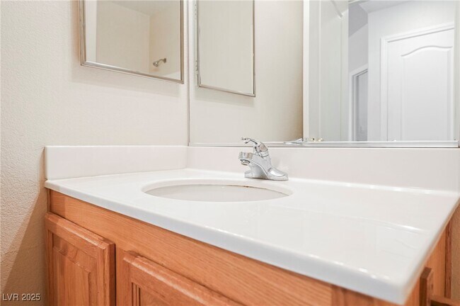 Building Photo - 764 La Tosca St