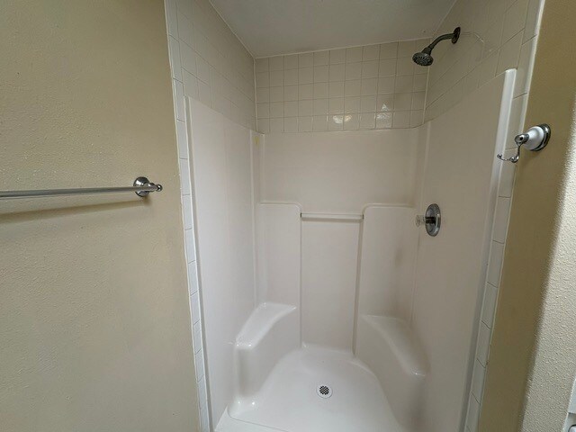 Building Photo - 4721 Skyway Ct SW