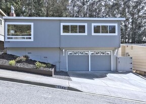 Building Photo - 1144 Valencia Way