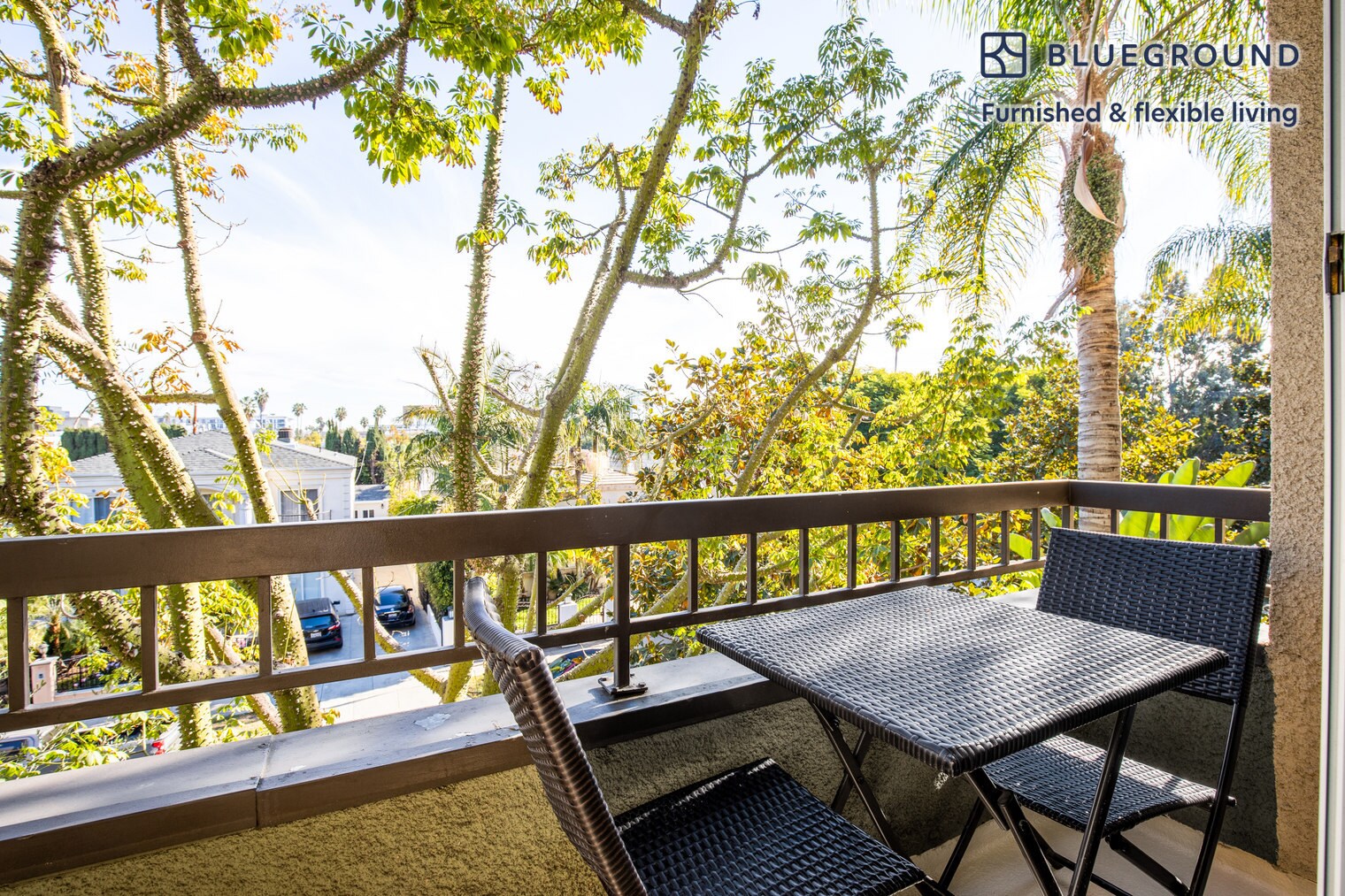 Building Photo - 467 S Arnaz Dr