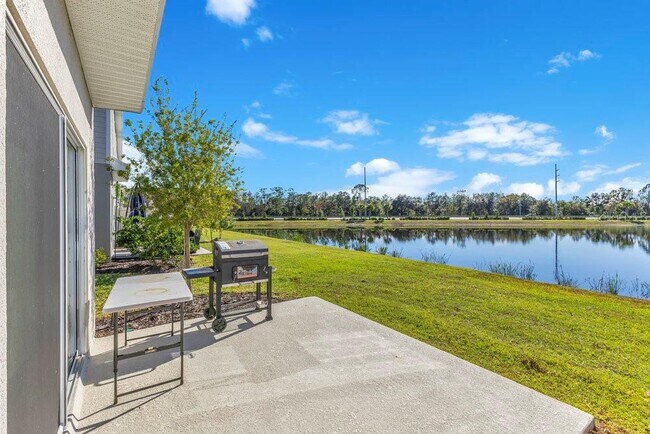 Building Photo - 3768 Sepia St