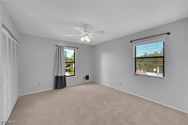 Building Photo - 8474 Charter Club Cir