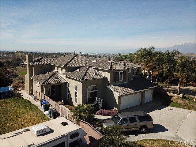Building Photo - 5505 Sunset Ridge Dr