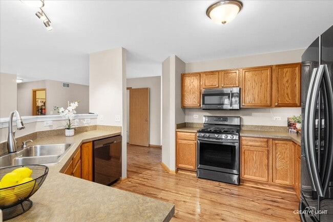Building Photo - 2772 Cranston Cir