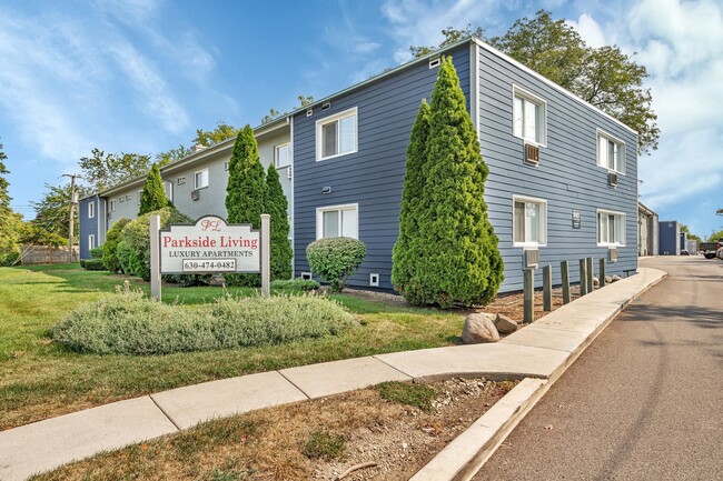 Primary Photo - 24 N Parkside Ave