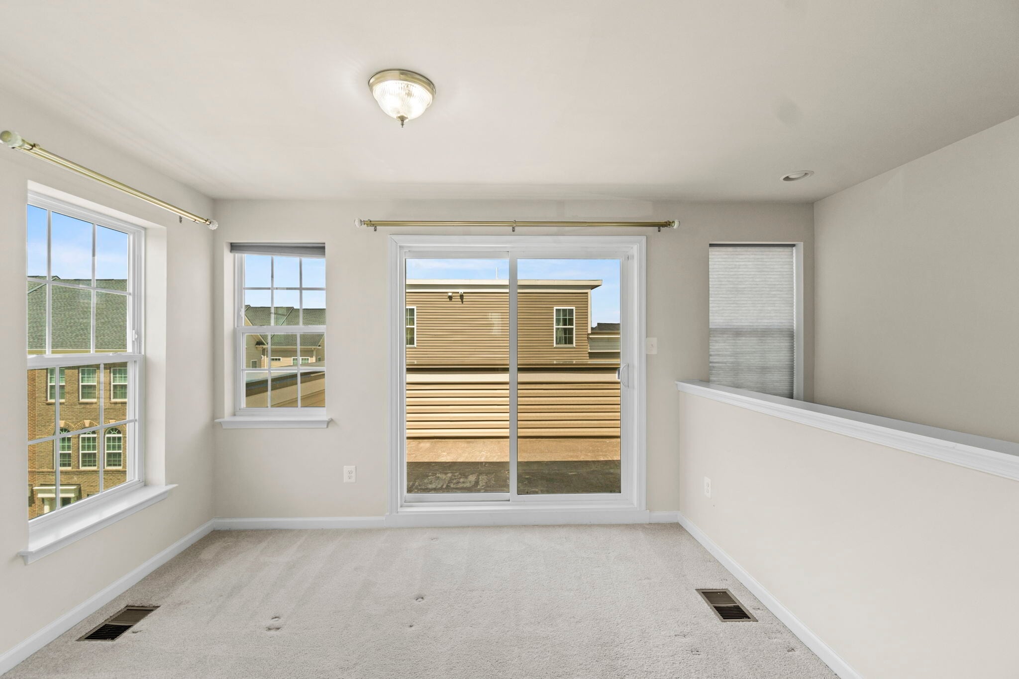Building Photo - 7113 Brick Kiln Cir