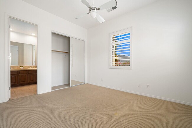 Building Photo - 43501 Parkway Esplanade W